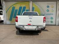 Mitsubishi L200 2019 4p Doble Cabina L4/2.4 Man 2WD 2019 Mitsubishi L200 Venta Exteriores 6