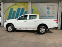 Mitsubishi L200 2019 4p Doble Cabina L4/2.4 Man 2WD 2019 Mitsubishi L200 Venta Exteriores 8