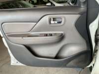 Mitsubishi L200 2019 4p Doble Cabina L4/2.4 Man 2WD 2019 Mitsubishi L200 Venta Interiores 13