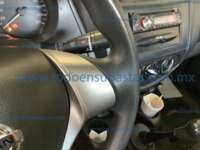 Nissan NP300 Pick Up 2020 2p L4/2.4 Man A/C 2020 Nissan NP300 Pick Up Ingreso Interiores 6