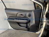 Toyota Prius 2021 5p C Híbrido L4/1.5 Aut 2021 Toyota Prius Ingreso Interiores 19