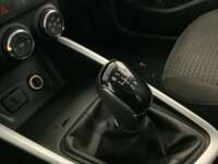 Chevrolet Onix 2025 4p LT L3/1.0 Man  IMG_3853