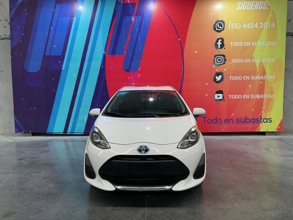 Toyota Prius 2021 5p Base Hibrido L4/1.8 Aut 2021 Toyota Prius Venta Exteriores 2