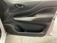 Nissan NP300 Frontier 2021 4p DC Diesel L4/2.5/T 4x4 Man 2021 Nissan NP300 Frontier Venta Interiores 15