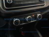 Nissan Kicks 2019 5p Sense L4/1.6 Man      2019 Nissan Kicks Ingreso Interiores 9