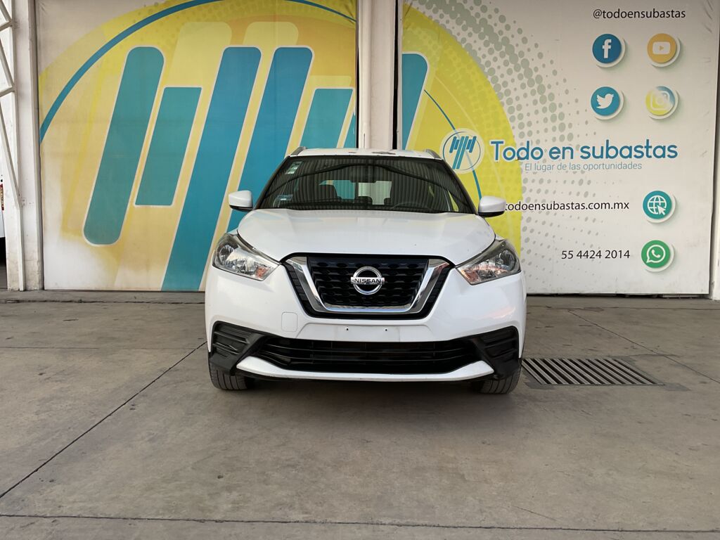 Nissan Kicks 2019 5p Sense L4/1.6 Man      2019 Nissan Kicks Venta Exteriores 2