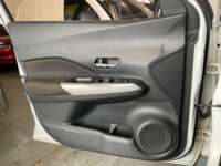 Nissan Kicks 2019 5p Sense L4/1.6 Man      2019 Nissan Kicks Venta Interiores 14