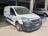 Peugeot Partner 2019 5p L4/1.6/T Diesel Man       2019 Peugeot Partner Ingreso Exteriores 2