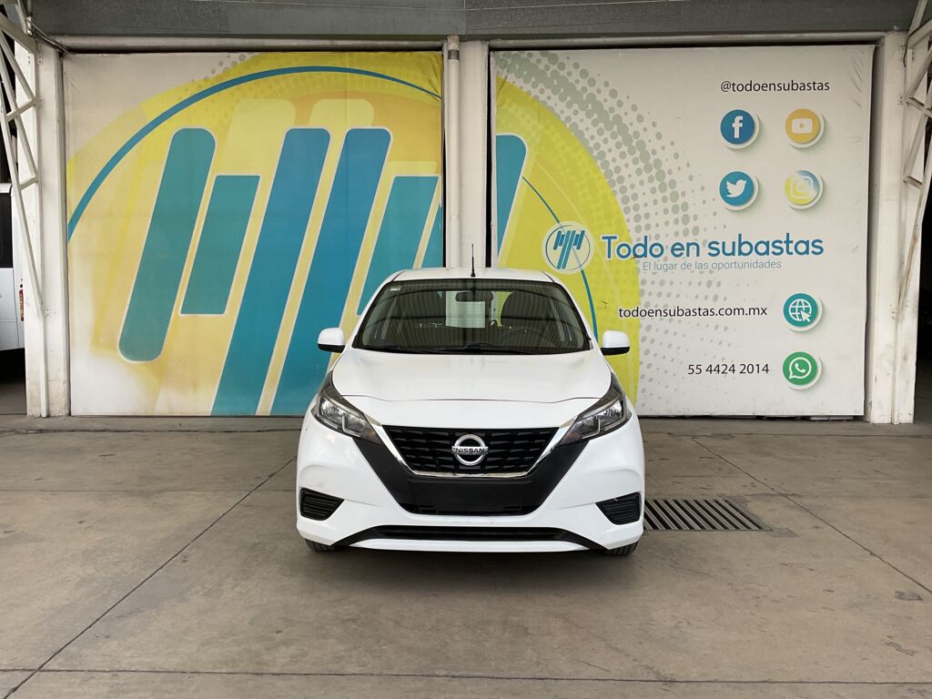 Nissan March 2021 5p Sense L4/1.6 Man 2021 Nissan March Venta Exteriores 2