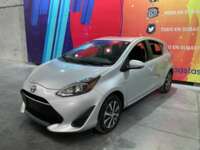 Toyota Prius 2019 5p Base CVT 2019 Toyota Prius Venta Exteriores 1