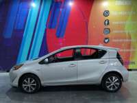 Toyota Prius 2019 5p Base CVT 2019 Toyota Prius Venta Exteriores 4