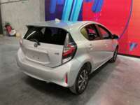 Toyota Prius 2019 5p Base CVT 2019 Toyota Prius Venta Exteriores 7