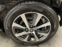 Toyota Prius 2019 5p Base CVT 2019 Toyota Prius Venta Llantas 7