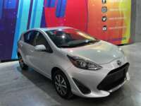 Toyota Prius 2020 5p C Híbrido L4/1.5 Aut  2020 Toyota Prius Venta Exteriores 3