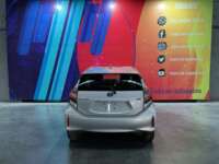 Toyota Prius 2020 5p C Híbrido L4/1.5 Aut  2020 Toyota Prius Venta Exteriores 6