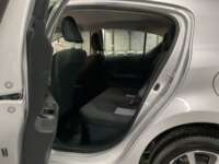 Toyota Prius 2020 5p C Híbrido L4/1.5 Aut  2020 Toyota Prius Venta Interiores 18