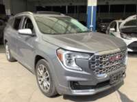 GMC Terrain 2024 5p Denali L4/1.5/T Aut IMG_4881