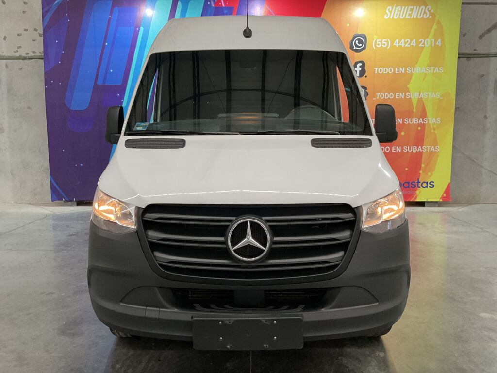 Mercedes-Benz Sprinter 2022 4p 315 Mediana L4/2.14/TDI Man A/A 2022 Mercedes-Benz Sprinter Venta Exteriores 2