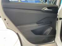 Volkswagen Taos 2024 5p Highline L4/1.4/T Tiptronic 2024 Volkswagen Taos Venta Interiores 21