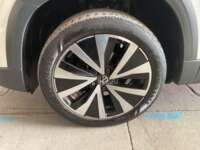 Volkswagen Taos 2024 5p Highline L4/1.4/T Tiptronic 2024 Volkswagen Taos Venta Llantas 1