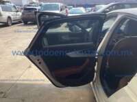 Audi A4 2022 4p Sedán 40 Select Mild Hybrid L4/2.0/T S-Tronic 2022 Audi A4 Ingreso Interiores 16