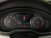 Audi A4 2022 4p Sedán 40 Select Mild Hybrid L4/2.0/T S-Tronic 2022 Audi A4 Venta Interiores 2