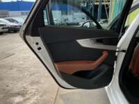 Audi A4 2022 4p Sedán 40 Select Mild Hybrid L4/2.0/T S-Tronic 2022 Audi A4 Venta Interiores 22