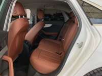 Audi A4 2022 4p Sedán 40 Select Mild Hybrid L4/2.0/T S-Tronic 2022 Audi A4 Venta Interiores 23