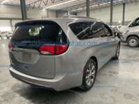 Chrysler Pacifica 2020 5p Limited L6/3.6 Aut    2020 Chrysler Pacifica Ingreso Exteriores 5