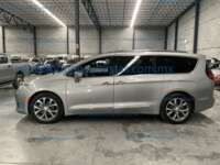 Chrysler Pacifica 2020 5p Limited L6/3.6 Aut    2020 Chrysler Pacifica Ingreso Exteriores 8