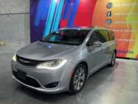 Chrysler Pacifica 2020 5p Limited L6/3.6 Aut    2020 Chrysler Pacifica Venta Exteriores 1