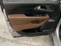 Chrysler Pacifica 2020 5p Limited L6/3.6 Aut    2020 Chrysler Pacifica Venta Interiores 17