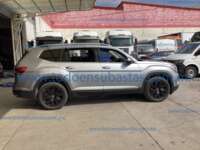 Volkswagen Teramont 2024 5p Highline L4/2.0/T Tiptronic image