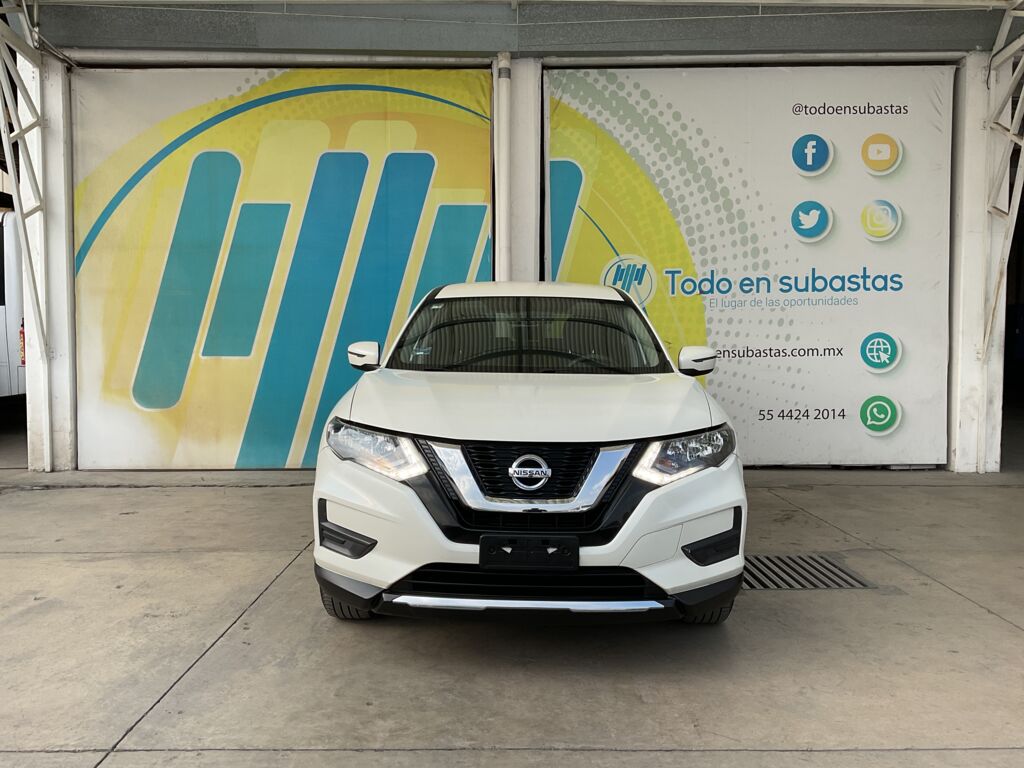 Nissan X-Trail 2021 4p Advance 2 Row L4/2.5 CVT 2021 Nissan X-Trail Venta Exteriores 2