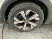 Volkswagen Taigun 2023 5p Comfortline L4/1.0/T Tiptronic IMG_8405