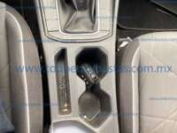 Volkswagen Jetta 2025 4p Comfortline L4/1.4/T Tiptronic Línea Nueva 2025 Volkswagen Jetta Ingreso Interiores 13