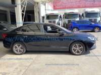 MG MG5 2022 4p Elegance L4/1.5 CVT 2022 MG MG5 Ingreso Exteriores 3