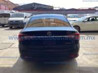 MG MG5 2022 4p Elegance L4/1.5 CVT 2022 MG MG5 Ingreso Exteriores 5