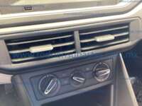 Volkswagen Virtus 2023 4p Trendline L4/1.6 Man 2023 Volkswagen Virtus Ingreso Interiores 9