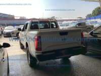 Nissan NP300 Frontier 2021 4p DC Diesel L4/2.5/T 4x4 Man 2021 Nissan NP300 Frontier Ingreso Exteriores 6