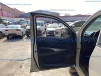 Nissan NP300 Frontier 2021 4p DC Diesel L4/2.5/T 4x4 Man 2021 Nissan NP300 Frontier Ingreso Interiores 0