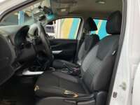 Nissan NP300 Frontier 2021 4p DC Diesel L4/2.5/T 4x4 Man 2021 Nissan NP300 Frontier Venta Interiores 19