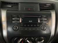 Nissan NP300 Frontier 2021 4p DC Diesel L4/2.5/T 4x4 Man 2021 Nissan NP300 Frontier Venta Interiores 9