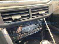 Volkswagen Virtus 2024 4p Highline L3/1.0/T Tiptronic 2024 Volkswagen Virtus Ingreso Interiores 12