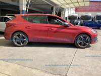 Cupra León  2024 5p L4/2.0/T 190 HP DSG 2024 Cupra León  Ingreso Exteriores 3