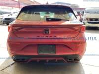 Cupra León  2024 5p L4/2.0/T 190 HP DSG 2024 Cupra León  Ingreso Exteriores 5