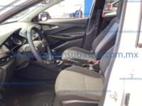 Chevrolet Onix 2022 4p LS L3/1.0/T Man  2022 Chevrolet Onix Ingreso Interiores 1