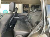 Mitsubishi Montero 2017 5p Limited V6/3.8 Aut 2017 Mitsubishi Montero Venta Interiores 23