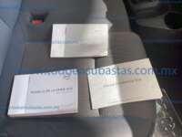 Nissan NP300 Estacas 2022 2p L4/2.5 Man 2022 Nissan NP300 Estacas Ingreso Documentos 0