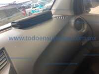 Nissan NP300 Estacas 2022 2p L4/2.5 Man 2022 Nissan NP300 Estacas Ingreso Interiores 16